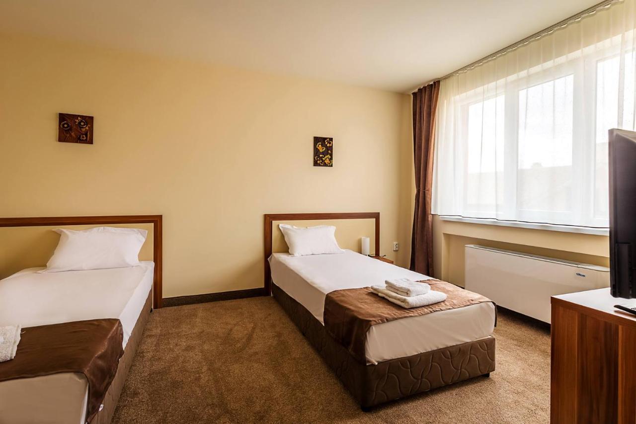 Family Hotel Bulgaria Kharmanli Buitenkant foto