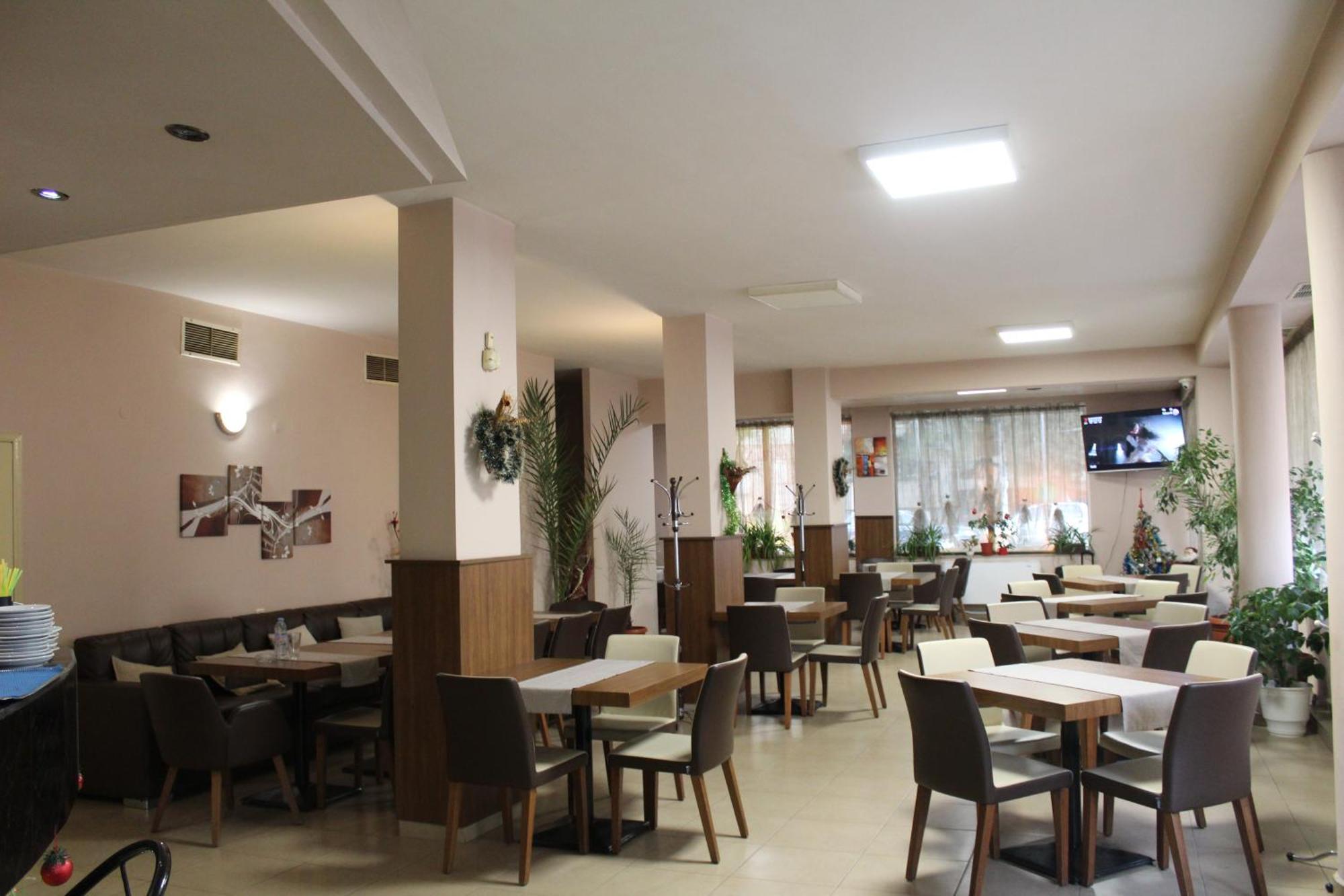 Family Hotel Bulgaria Kharmanli Buitenkant foto